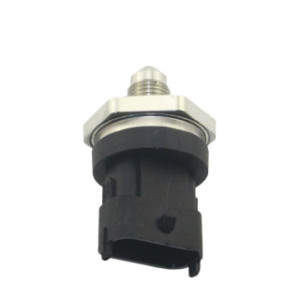 Capteur pression carburant neuf de type Bosch 0261545001 2S7G9F972AC