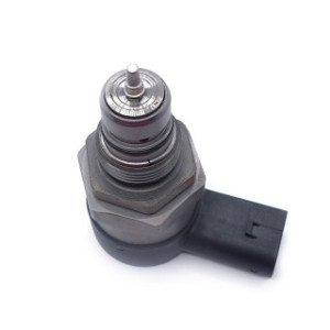 Régulateur pression common rail VAG TDI remplace Bosch 0281006074 à 159,00 €